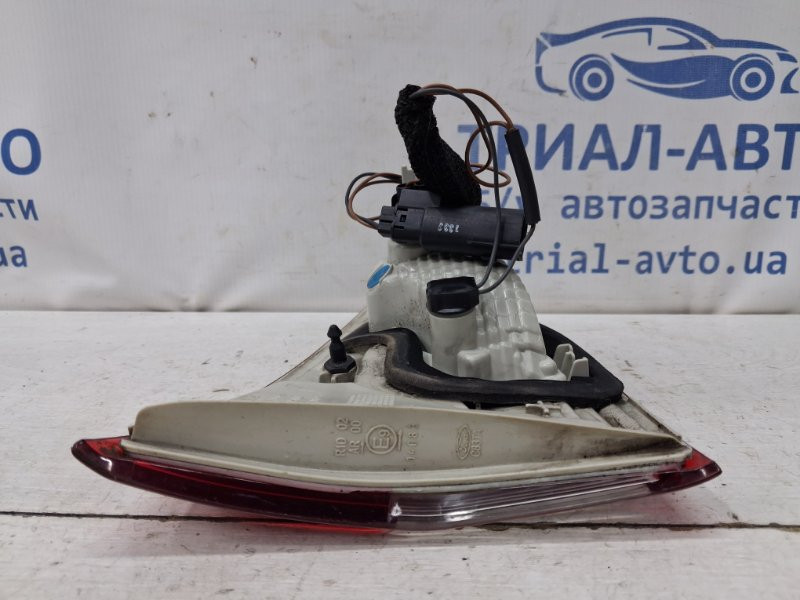 Фонарь задний внутренний правый Ford Kuga 2011-2019 1938131 (Арт. 79248) Київ - зображення 3