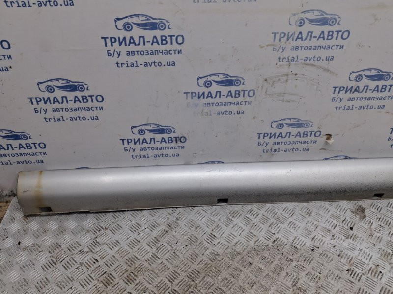 Накладка порога внешняя правая Kia Sorento BL 2.5 DIESEL D4CB 2002 (б/у) Київ - зображення 2