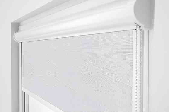 Рулонна штора Rolets Квіти 2-54281-475 47.5x170 см закритого типу Біла Київ