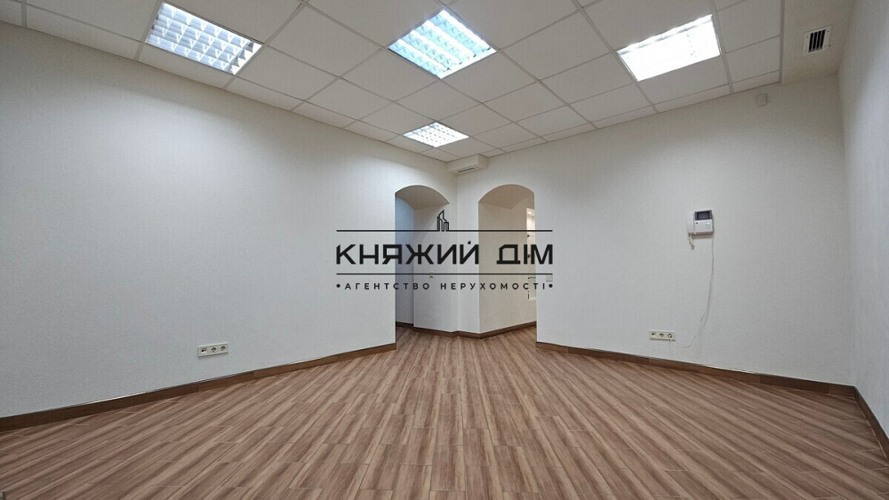 Продаж готового бізнесу м. Унівирситет КОД  23847 Київ - зображення 2