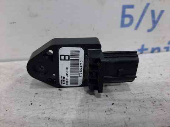 Датчик удара Toyota Avensis 2002-2010 8983105010 (Арт. 26507) Киев