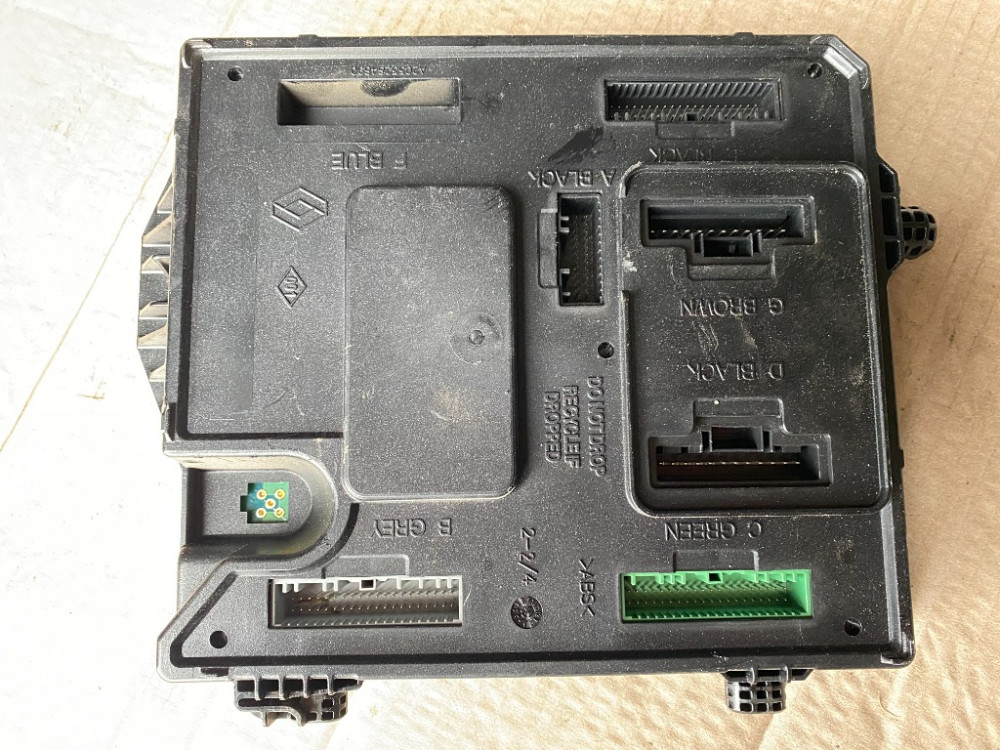 Блок комфорта BCM Renault Megane III 2008-2015 (284B17882R) Ковель - зображення 1