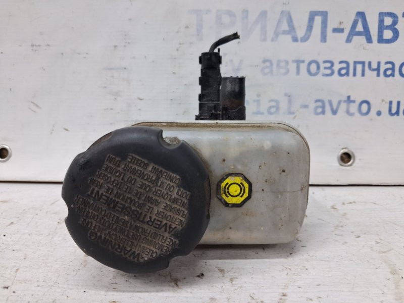 Бачок главного тормозного цилиндра Hyundai Sonata NF 2.4 БЕНЗИН G4KC 2004 (б/у) Київ - зображення 3