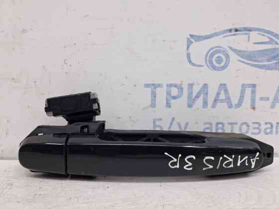 Ручка двери внешняя задняя правая Toyota Auris E150 1.6 БЕНЗИН 1ZRFAE 2006 (б/у) Київ