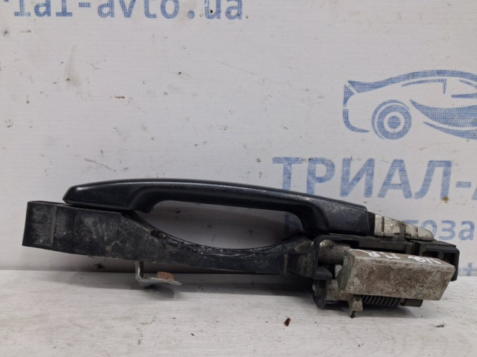 Ручка двери внешняя передняя правая Nissan Qashqai J10 2.0 БЕНЗИН MR20DE 2006 (б/у) Киев - изображение 2