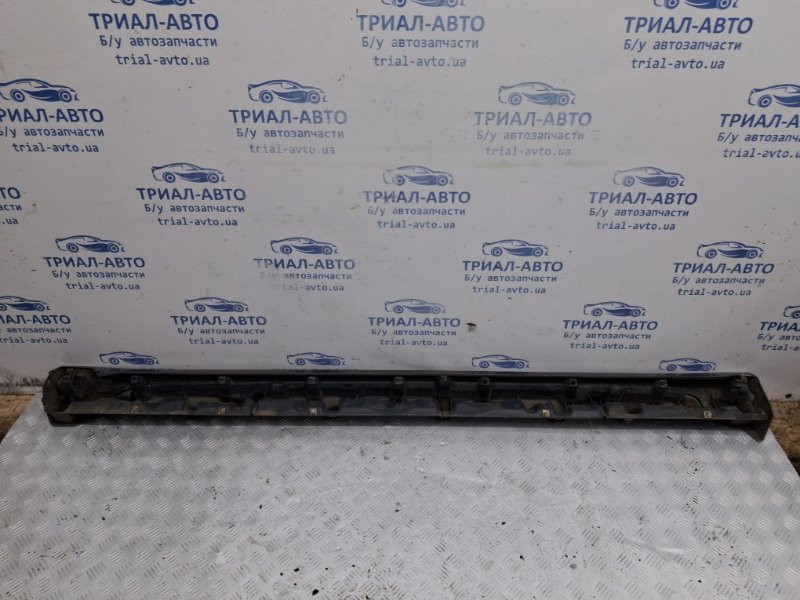 Накладка порога внешняя правая Mitsubishi Outlander CU 2.4 БЕНЗИН 4G69 2003 (б/у) Киев - изображение 4