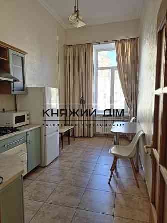 Пропонується 1-но кімнатна квартира в Печерському районі, Басейна, 12. Код 11204776 Киев