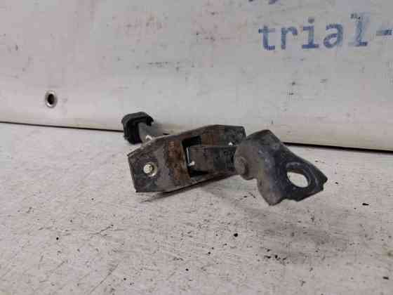Ограничитель двери задний левый Toyota Camry 2006-2011 6864033070 (Арт. 64477) Киев