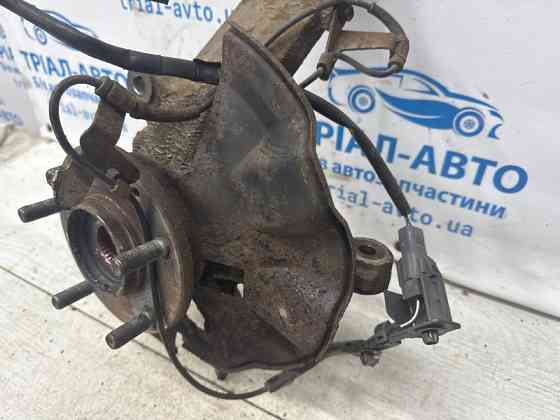 Кулак поворотный левый со ступицей Mazda 6 GH 2.5 БЕНЗИН L5-VE 2007 (б/у) Киев