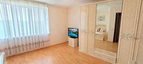 Продаж від власника- затишний будинок 300 м² з ділянкою 30 соток Киев