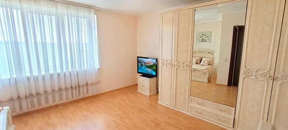 Продаж від власника- затишний будинок 300 м² з ділянкою 30 соток Київ - зображення 6