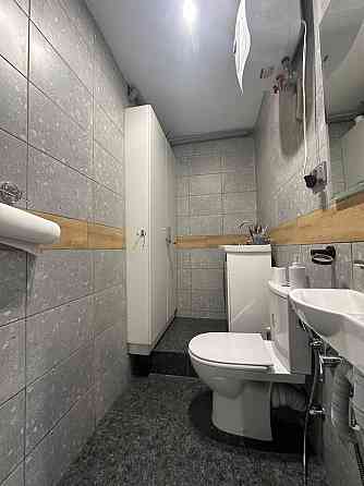 Оренда комерційного приміщення 47 м² у центрі - вул. Незалежності, 99. Ремонт, вітрини Івано-Франківськ