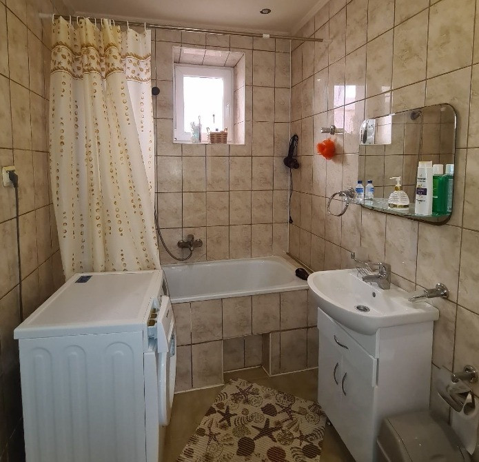 Здається дім подобово в Берегово біля термального басейну Берегове - зображення 10