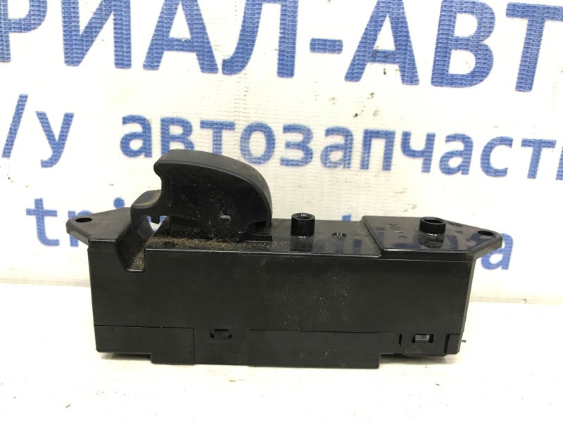 Кнопка стеклоподъемника Mitsubishi Outlander CU 2.4 БЕНЗИН 4G69 2003 (б/у) Київ - зображення 1