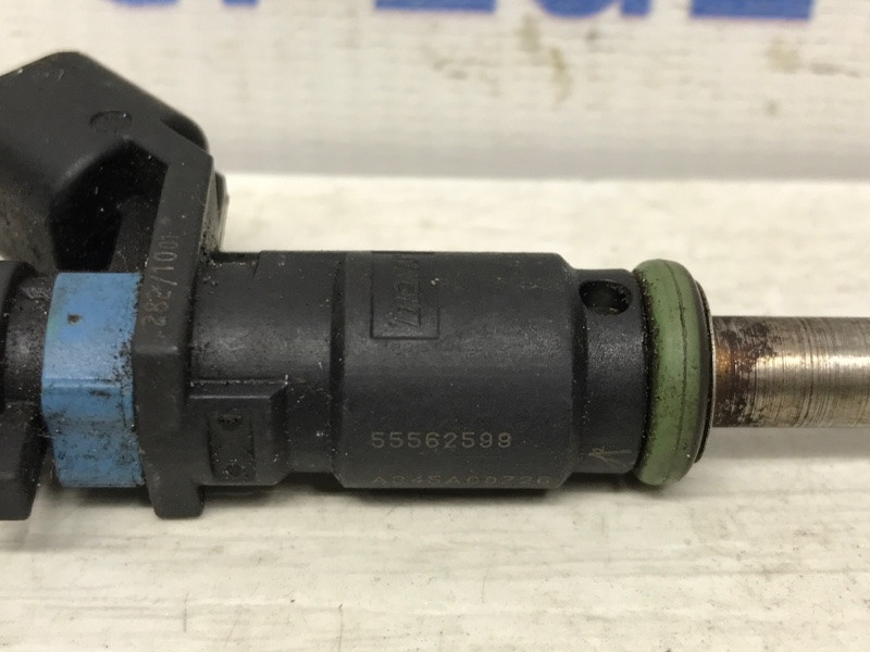 Форсунка топливная Chevrolet Cruze J300 1.6 F16D4 2009 (б/у) Київ - зображення 3