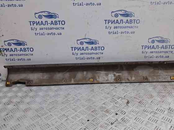 Накладка порога внешняя правая Hyundai Tucson 2004-2009 877522E000 (Арт. 62382) Київ