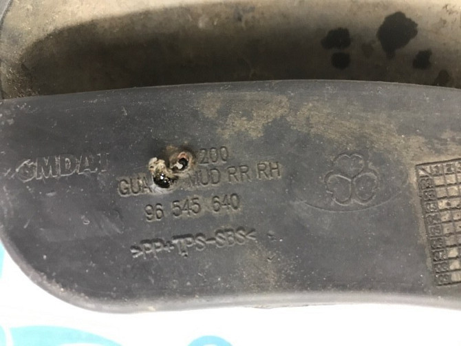 Брызговик задний правый Chevrolet Lacetti J200 1.8 БЕНЗИН 2004 (б/у) Київ - зображення 5