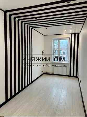 Продаж 3-х кімнатної ,Уманська 29. Солом'янський р-н. м.Вокзальна або м.Шулявська Київ