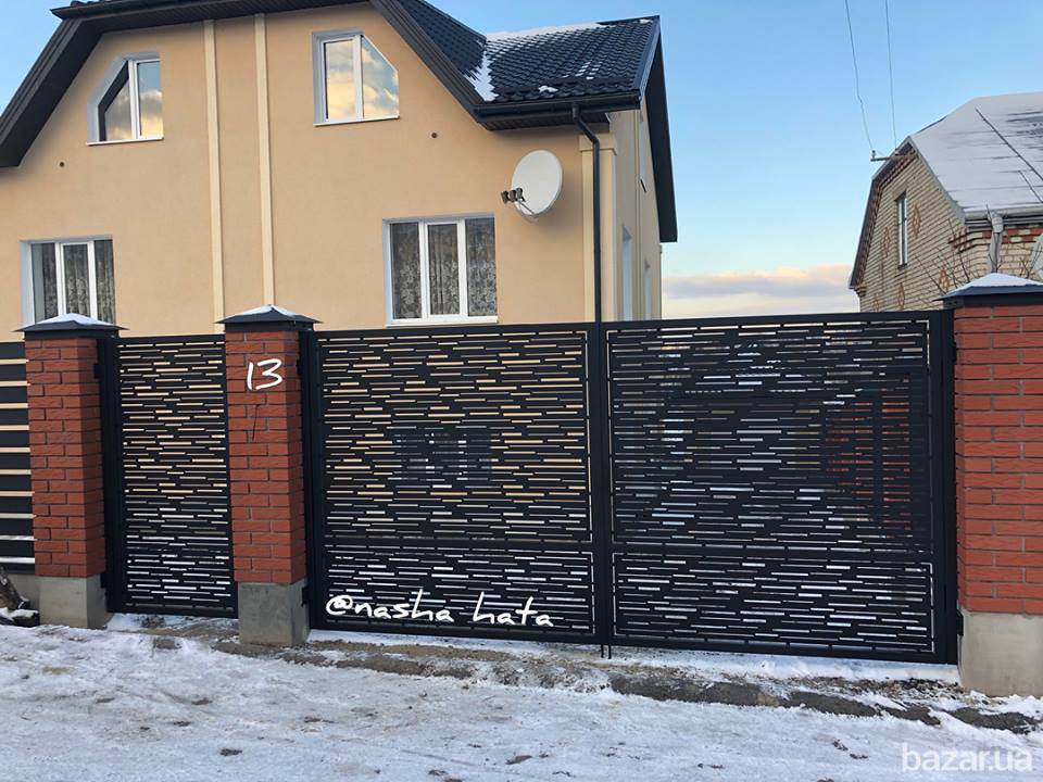 Ворота з декоративною вставкою у Долині Рахов - изображение 11