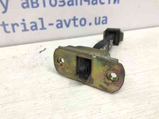 Ограничитель двери задний правый Mitsubishi Pajero Sport 1996-2008 MR503535 (Арт. 44214) Київ