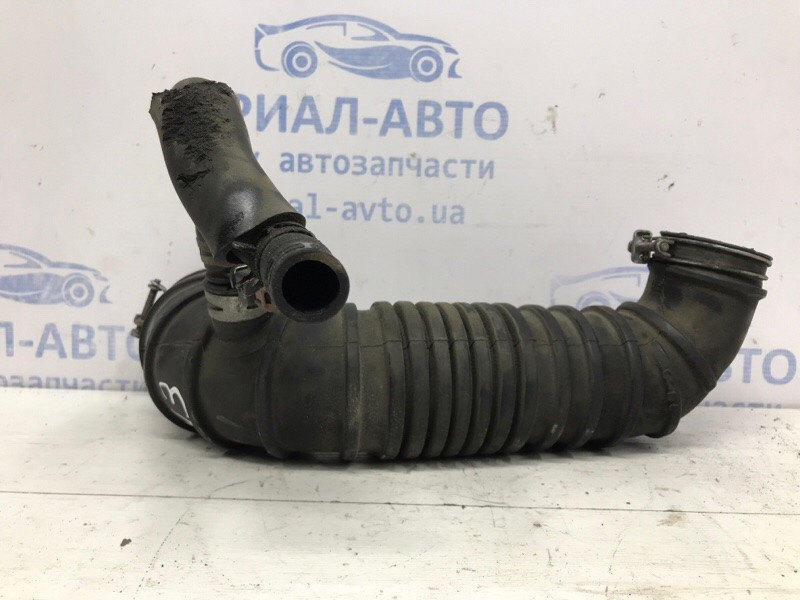 Патрубок воздушного фильтра Mitsubishi Pajero Wagon 3 3.2 ДИЗЕЛЬ 4M41 1999 (б/у) Київ - зображення 2