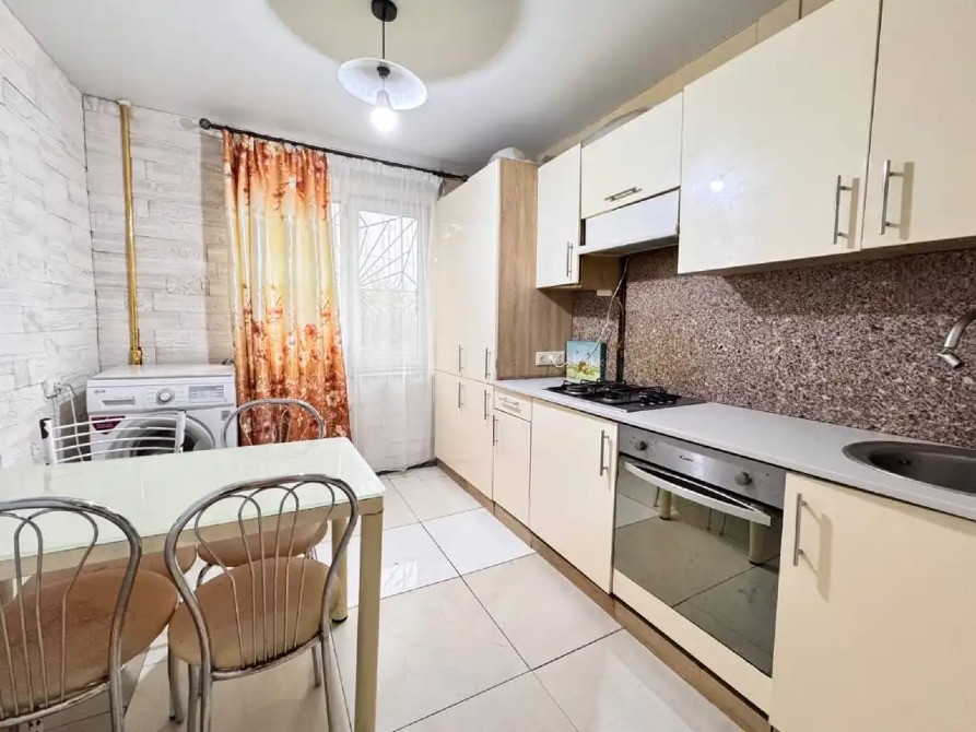 Продам 3-к квартиру в высотке, район ул. Калиновая - Образцова Днепр - изображение 1