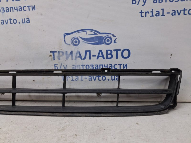 Решетка бампера центральная Suzuki SX4 1 2.0 БЕНЗИН J20A 2006 (б/у) Київ - зображення 3
