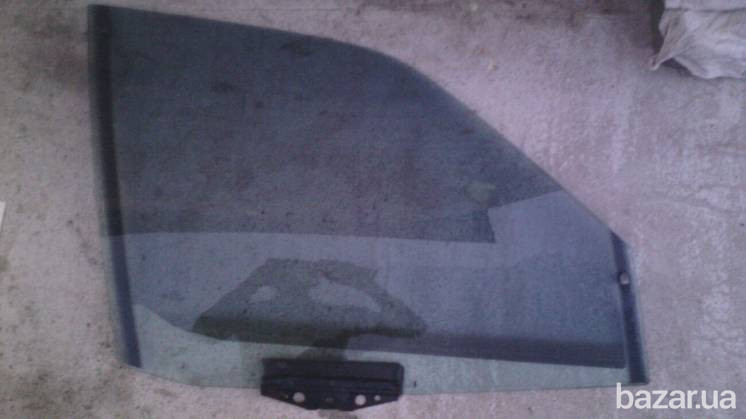 Скло передньої правої двері 443845022c Ауді-100 86р.в. оригінал Вінниця - зображення 1