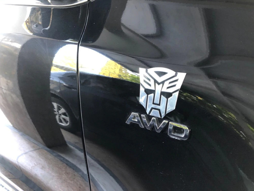 Наклейка на авто Автобот алюминиевая трансформер Київ - зображення 2