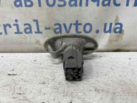 Повторитель поворотника Mazda 3 2003-2009 GJ6A-51-120D (Арт. 81628) Київ