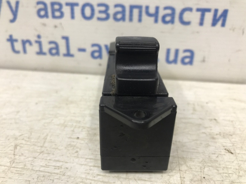 Кнопка стеклоподъемника Mitsubishi Outlander CU 2.4 БЕНЗИН 4G69 2003 (б/у) Київ - зображення 2