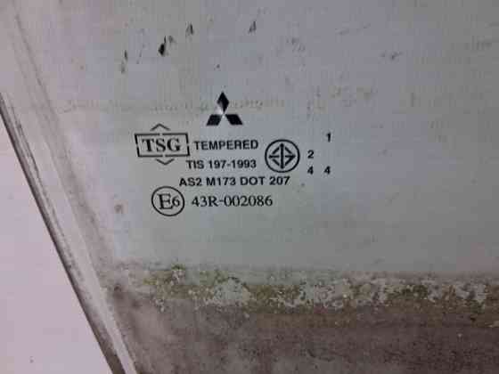 Стекло двери переднее правое Mitsubishi L200 2006-2015 MN117598 (Арт. 69320) Київ