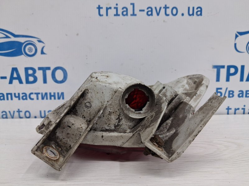 Катафот левый Toyota RAV 4 A30 2.0 БЕНЗИН 1AZFE 2005 (б/у) Киев - изображение 5