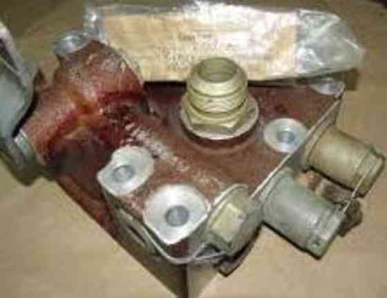 Куплю клапанні коробки 765-22-сб217 Сумы