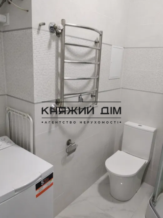 Пропонується в оренду стильна 1-кімнатна студія в Печерському районі Києва.№ 11200521 Київ