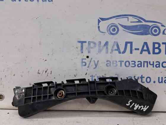 Кронштейн бампера передний левый Toyota Auris E150 1.6 БЕНЗИН 1ZRFAE 2006 (б/у) Київ