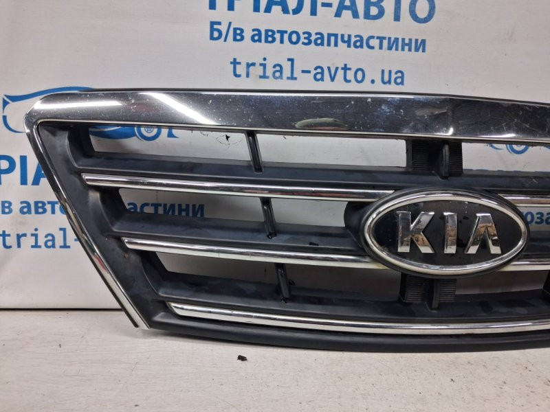 Решетка радиатора Kia Sorento BL 2.5 DIESEL D4CB 2002 (б/у) Киев - изображение 2