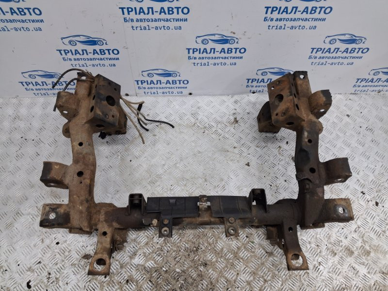 Балка передней подвески Mitsubishi Pajero Wagon 3 3.2 ДИЗЕЛЬ 4M41 1999 (б/у) Київ - зображення 2