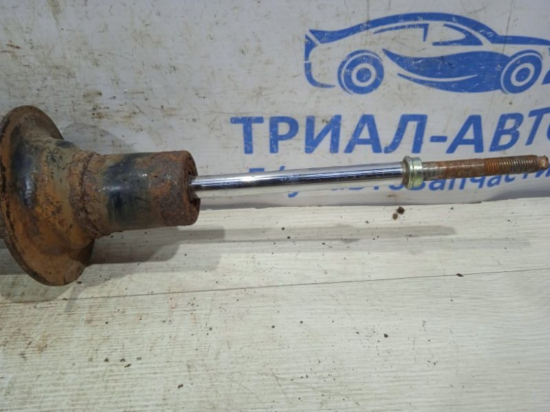 Амортизатор передний правый Mitsubishi L200 KB 2.5 ДИЗЕЛЬ 4D56U 2006 перед. прав. (б/у) Киев - изображение 3