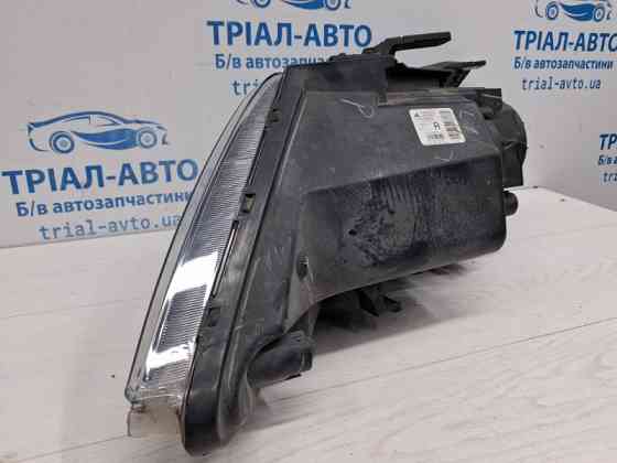 Фара правая Kia Sorento XM 2.4 БЕНЗИН G4KJ 2009 (б/у) Київ
