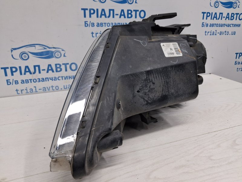 Фара правая Kia Sorento XM 2.4 БЕНЗИН G4KJ 2009 (б/у) Киев - изображение 5