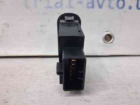 Кнопка открытия багажника Kia Sorento BL 2.5 DIESEL D4CB 2002 (б/у) Київ