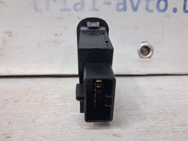 Кнопка открытия багажника Kia Sorento BL 2.5 DIESEL D4CB 2002 (б/у) Київ - зображення 3