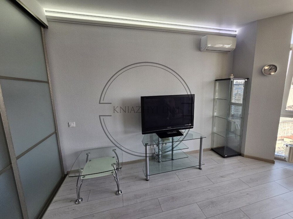 ОРЕНДА просторої 1 к.кв. метро Лук'янівська вул. Коперника буд. 3, Код 11201797 Киев - изображение 4