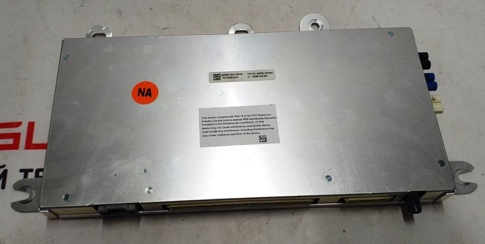 1Боди-контроллер центральный REV01 Tesla model X 1045451-00-J Киев - изображение 2