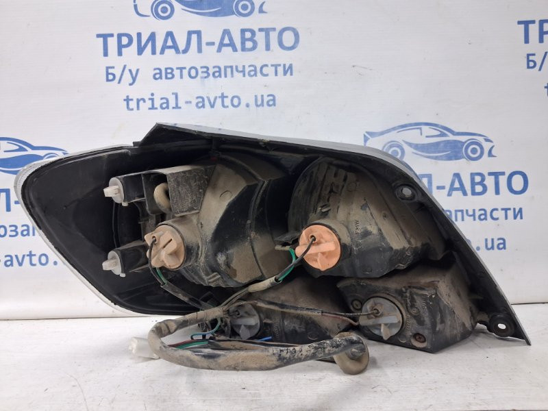 Фонарь задний внешний правый Mitsubishi Outlander CU 2.4 БЕНЗИН 4G69 2003 (б/у) Київ - зображення 4