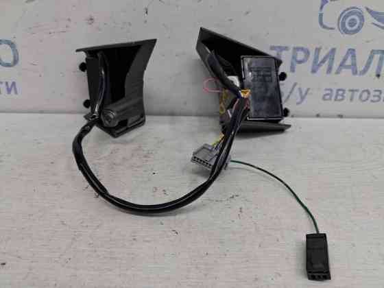 Кнопки руля Nissan Navara D40 2.5 DIESEL YD25DDTI 2004 (б/у) Киев