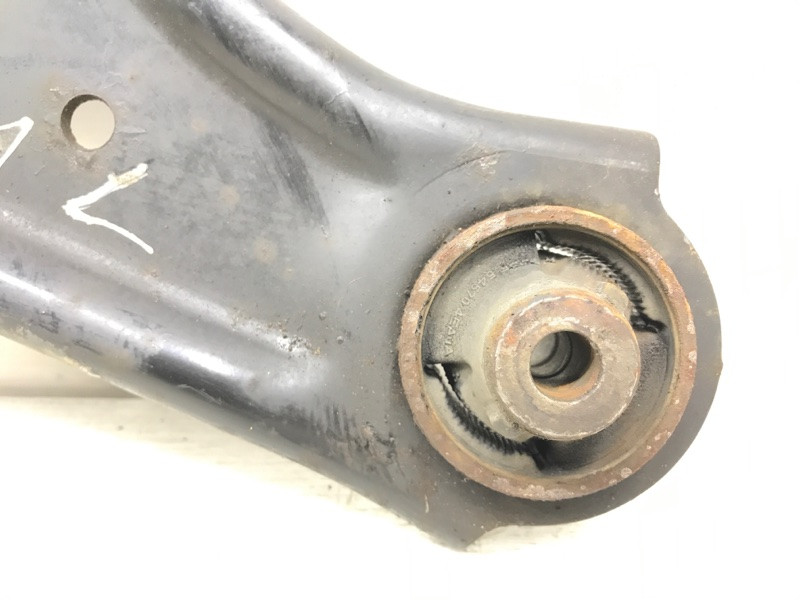 Рычаг левый Nissan Qashqai J11 1.2 БЕНЗИН HRA2DDT 2013 (б/у) Киев - изображение 2