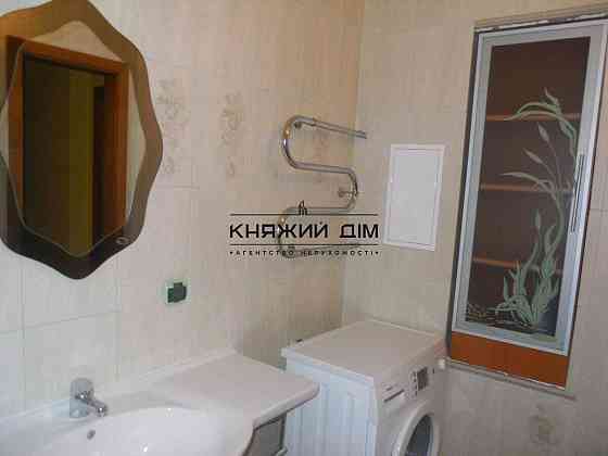 Продаж 2-кімнатної квартири м. Вирлиця Київ