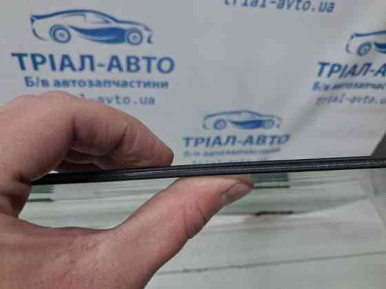 Стекло двери переднее правое Ford Escape 3 2.0 БЕНЗИН ENR90 2012 (б/у) Киев